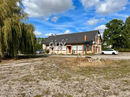 maison normande à vendre à la chapelle gauthier - 8 chambres  370 m²