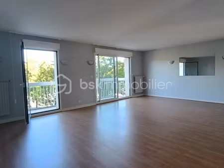 appartement de 87 25 m² à chatellerault