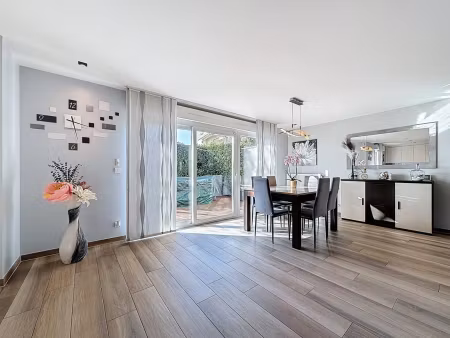 maison à vendre annemasse 5 pièce(s) 118m2 599 000€