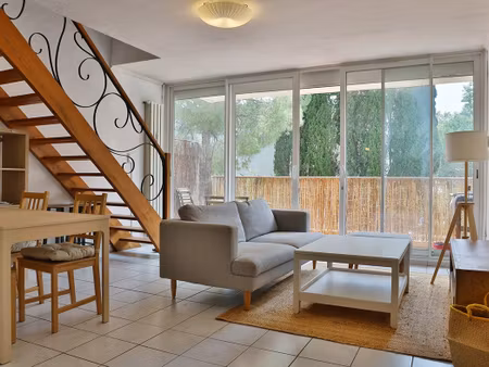 t3 duplex meublé