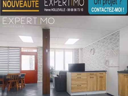 maison centre ville rénovée avec cour et dépendances