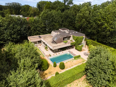 dewaele real estate nv