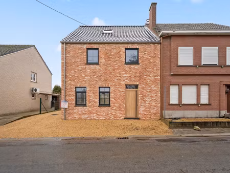 prachtige nieuwbouw hob met tuin en 3 slpks te zoutleeuw.