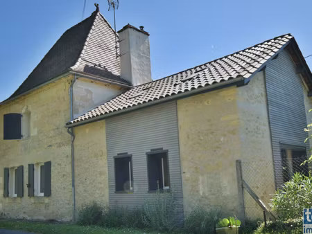 proche bergerac  maison de charme rénovée de 125m2 avec pisc