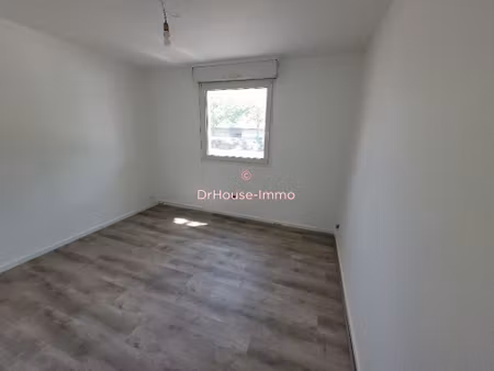 à louer t3 nu 56 m² rdc-proximité les cézeaux-fac de médecine