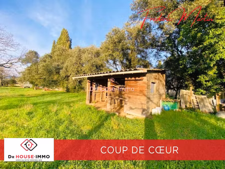 montaren  ateliers en bois de 50 m² sur un très beau terrain de loisirs au calme de 6600 m