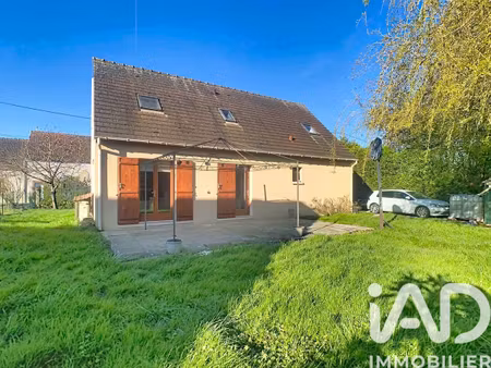 pavillon à fromentières (51210)