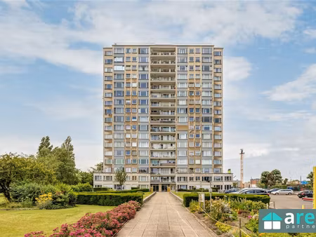 appartement te koop in wilrijk met 3 slaapkamers