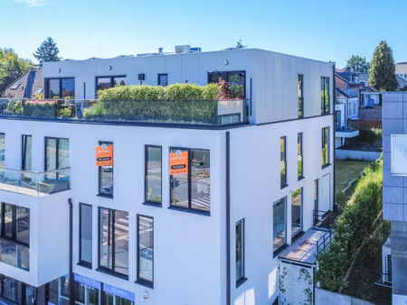 appartement te koop in dilbeek met 3 slaapkamers
