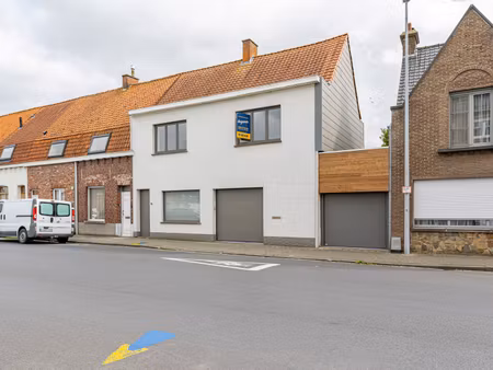 huis te koop in ledegem met 3 slaapkamers