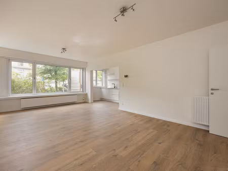 appartement te koop in edegem met 2 slaapkamers