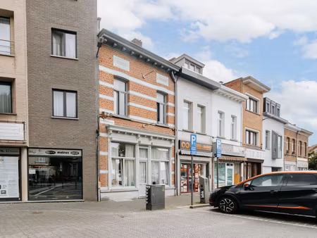 huis te koop in merksem met 3 slaapkamers