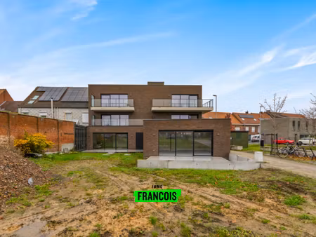 appartement te koop in izegem met 2 slaapkamers