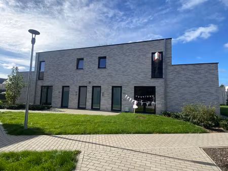 appartement te huur in bree met 2 slaapkamers