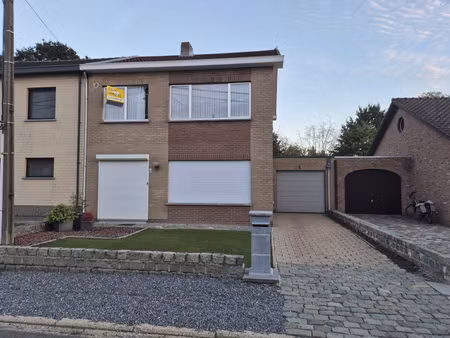 huis te huur in geel met 3 slaapkamers