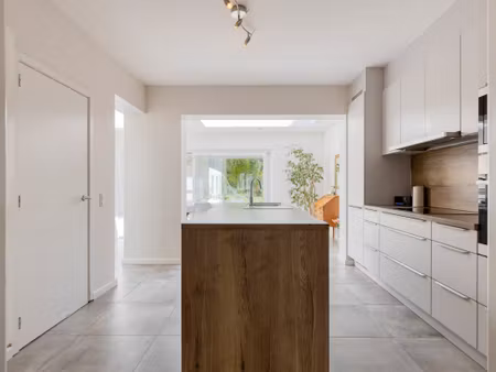 huis te koop in brasschaat met 3 slaapkamers
