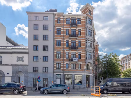 appartement te koop in anderlecht met 1 slaapkamer