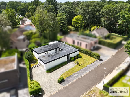 huis te koop in hasselt met 4 slaapkamers