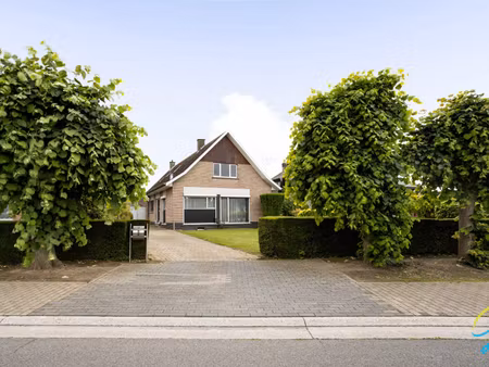 huis te koop in schendelbeke met 5 slaapkamers