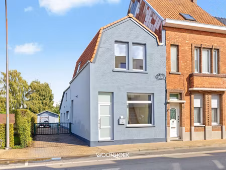 huis te koop in sint-niklaas met 4 slaapkamers