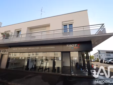 vente local commercial 140 m²