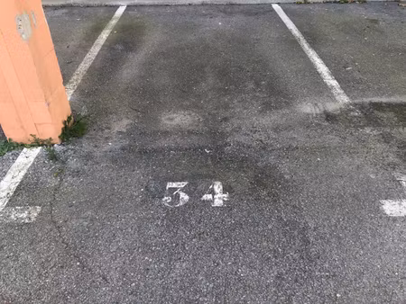 parking / box grau d'agde