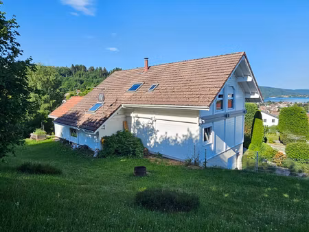 gérardmer - chalet pièce de vie vue lac  4 chambres  2 garages 151 m² dpe c