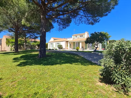 jolievilla de 129m² avec piscine/dépendance sur 1606m² de terrain