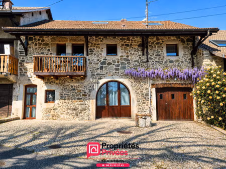 chevrier 74520 : maison pierre 211m2 - jardin sans vis-à-vis