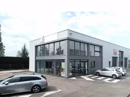 location local commercial 120m² criquebeuf sur seine 27340