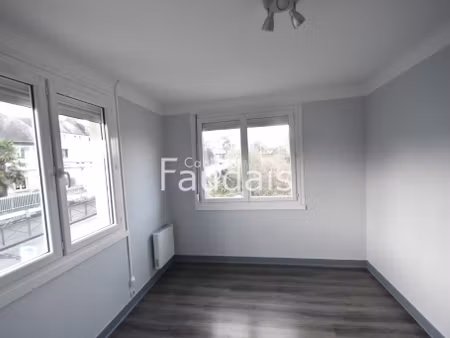 location appartement 2 pièces 41m² st lo 50000