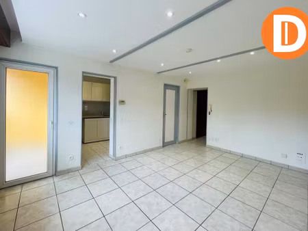 location appartement 2 pièces 34m²
