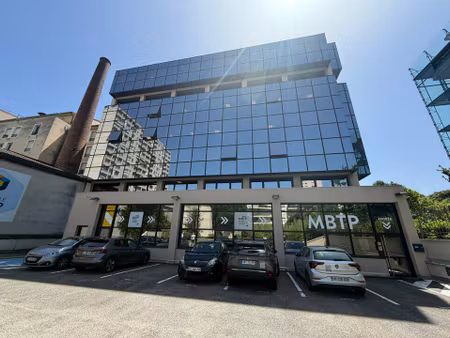location local professionnel 326m² villeurbanne 69100