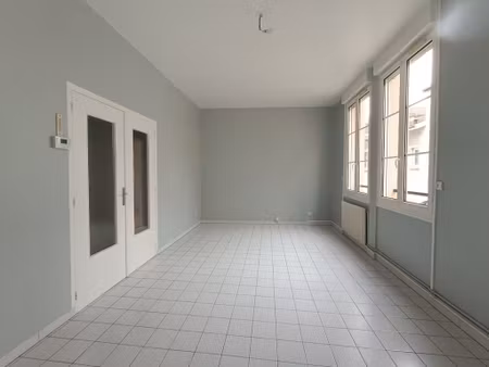 location appartement 3 pièces 69m² reims 51100