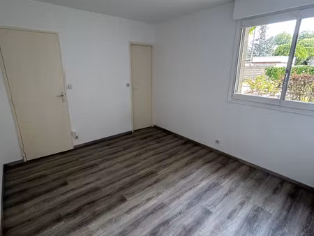 location appartement 1 pièce 17m² sens 89100