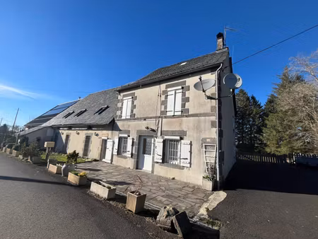 achat maison 9 pièces 324m² st sauves d auvergne 63950