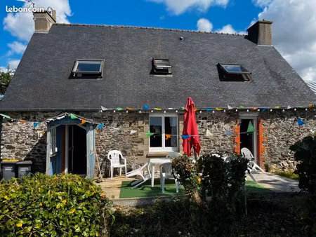 maison a saint caradec