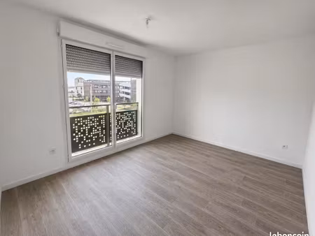 studio 1 pièce 23 m²