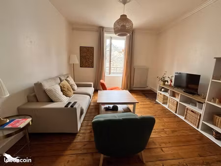 appartement 5 pièces 100 m²