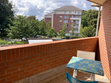 studio lens proche faculté avec balcon