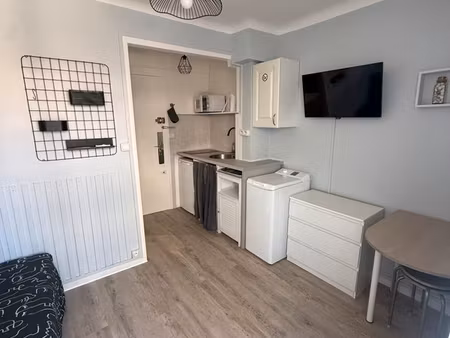 studio étudiant meublé