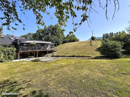 maison 4 pièces 140 m²