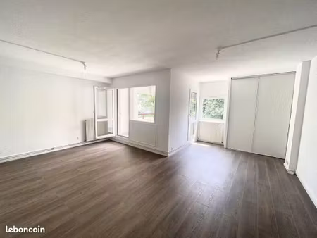 appartement 2 pièces 70 m²