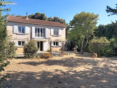 maison 5 pièces 148 m²