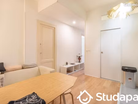 chambre 1 pièce 10 m²