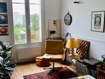 beau duplex au calme  mairie de montreuil