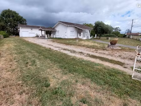 maison 6 pièces terrain 6378 m2