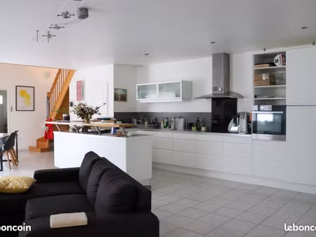 location maison beaufou