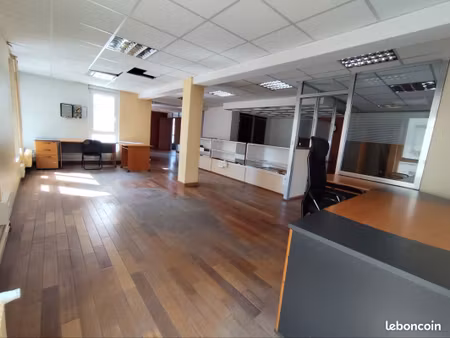 apparemment hyper centre 115 m2
