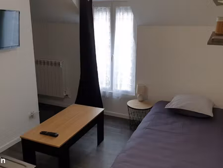 studio meublé